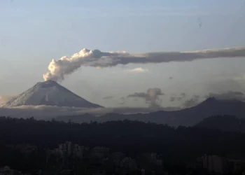 Un israelí muere al escalar un volcán ecuatoriano