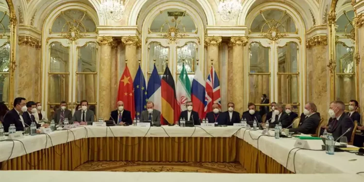 Irán responde la propuesta de la Unión Europea sobre el acuerdo nuclear