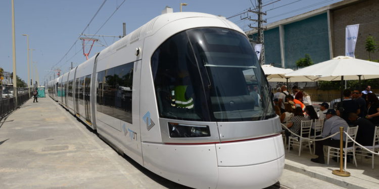¿Comenzará a funcionar el tren ligero de Tel Aviv en noviembre?