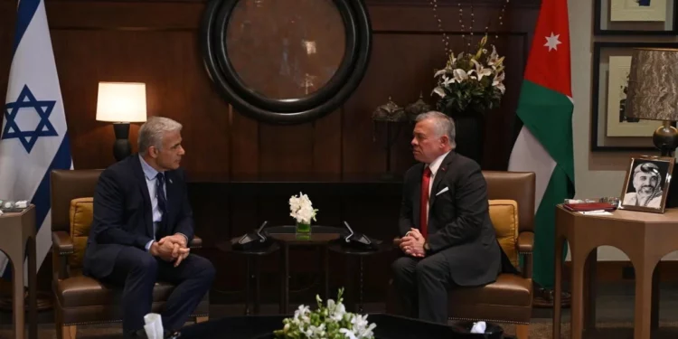 Lapid se reunirá con el rey Abdullah de Jordania en Nueva York