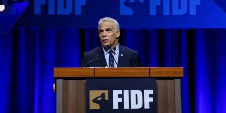 Lapid se reúne con los Amigos de las FDI en Nueva York