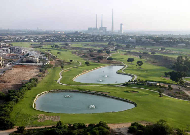 Eilat anuncia un campo de golf en el desierto, mientras el turismo israelí se expande