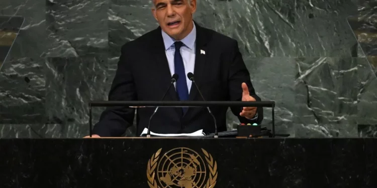 Lapid rechaza el informe “antisemita” de la ONU que acusa a Israel de violar el derecho internacional