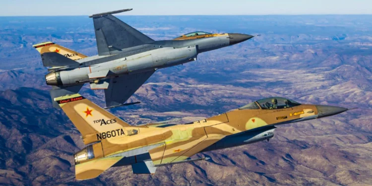 Pilotos de la USAF entrenarán con cazas F-16 de Israel