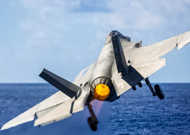 Cómo China detuvo la producción de nuevos cazas furtivos F-35