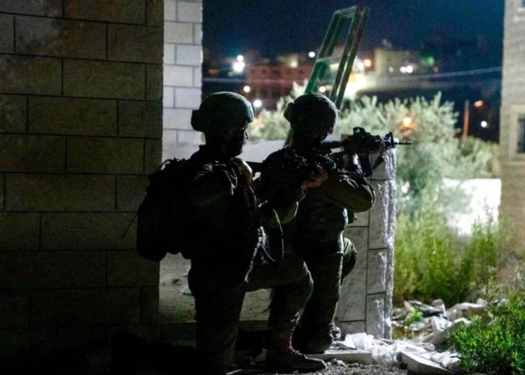 La guerra de Israel contra la ola de terrorismo continúa con detenciones nocturnas