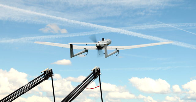 Francia adquirirá armas láser y nuevos drones de combate
