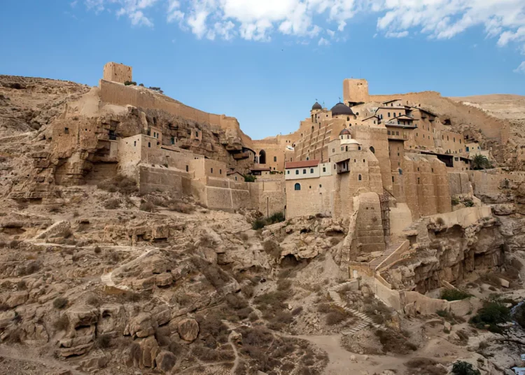 Muere un turista español en el desierto de Judea