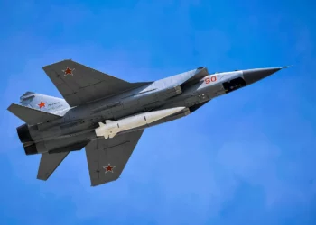 Rusia se queda con un “stock limitado” de armas hipersónicas debido a la escasez de microchips