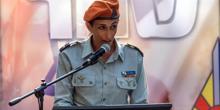 Una mujer dirigirá batallón de búsqueda y rescate de las FDI