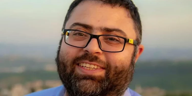 Asesinan a periodista árabe-israelí que reportaba sobre la violencia en la comunidad árabe