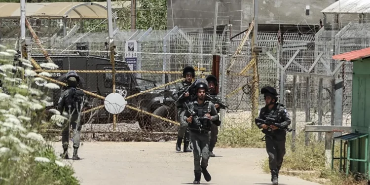 Disparos contra un puesto militar en la barrera norte de Judea y Samaria