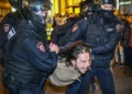 Rusia detiene a más de 1.300 manifestantes contra la movilización