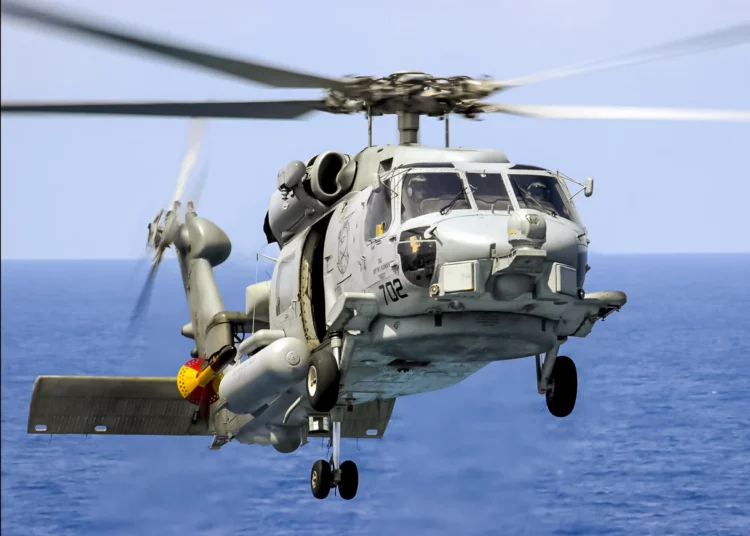 China acusa a EE.UU. de violar su espacio aéreo con helicópteros militares
