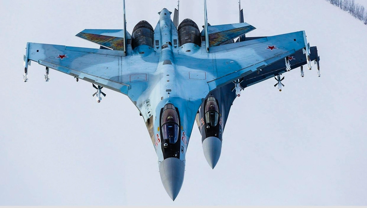 Su-35 ruso “derribó” un radar de defensa aérea ucraniano con un misil antirradiación