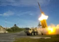 Estados Unidos promete a Ucrania sistemas avanzados de defensa aérea tras la lluvia de misiles rusos sobre Kiev