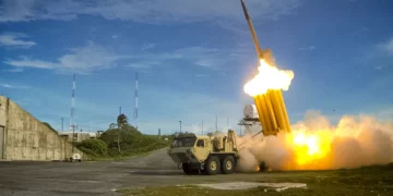 Estados Unidos promete a Ucrania sistemas avanzados de defensa aérea tras la lluvia de misiles rusos sobre Kiev
