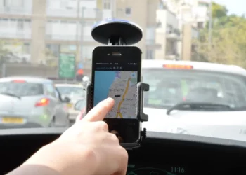 Uber vuelve a operar en el mercado israelí