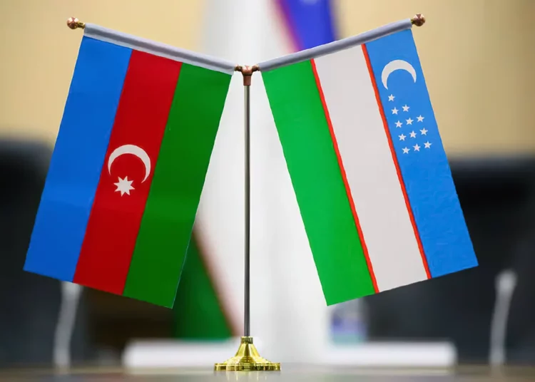 Uzbekistán y Azerbaiyán firman un acuerdo energético histórico