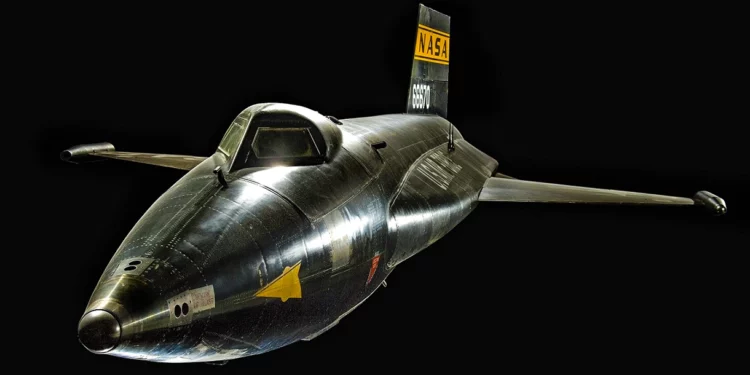 El X-15 voló más rápido y más alto que cualquier otro avión