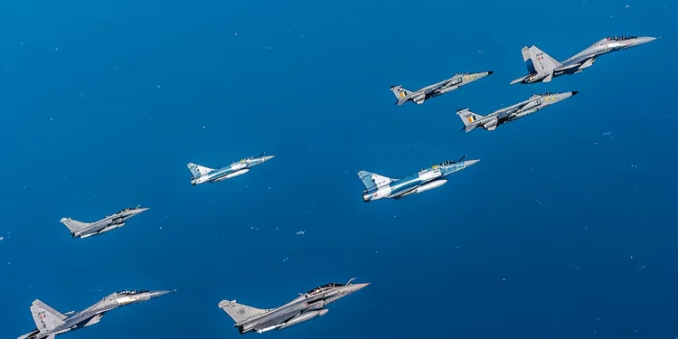 El Su-30MKI indio se enfrenta al caza Rafale francés durante Pitch Black 2022