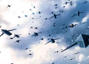 Lockheed y Verizon prueban un enjambre de drones vinculados al 5G para recopilar información