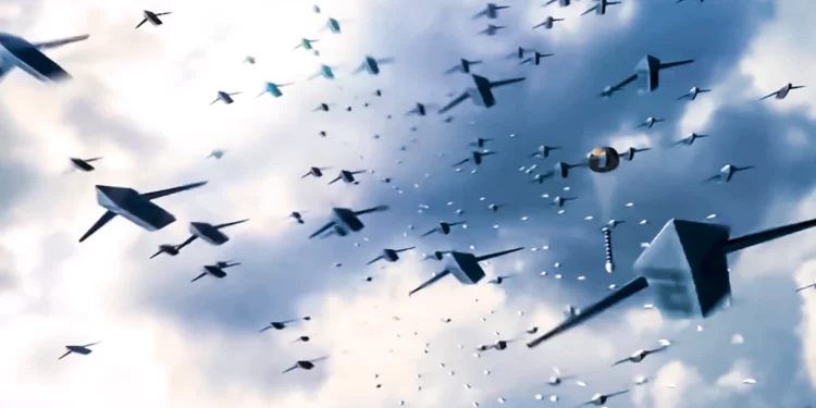 Lockheed y Verizon prueban un enjambre de drones vinculados al 5G para recopilar información