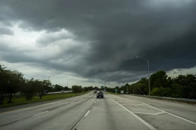 El huracán Ian llega a Cuba y se dirige a Florida como tormenta de categoría 3