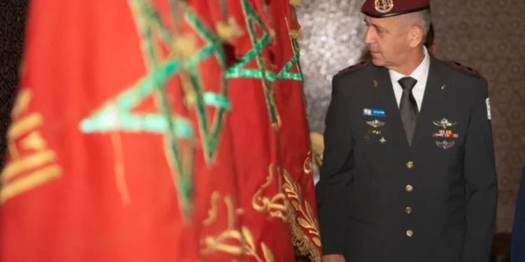 Jefe del Ejército de Marruecos visitará Israel y participará en una conferencia de las FDI