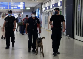 Israelí es detenido en Grecia por una presunta red de estafa de un millón de euros