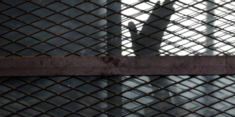 Amnistía dice que la nueva cárcel modelo de Egipto sigue en “condiciones inhumanas”