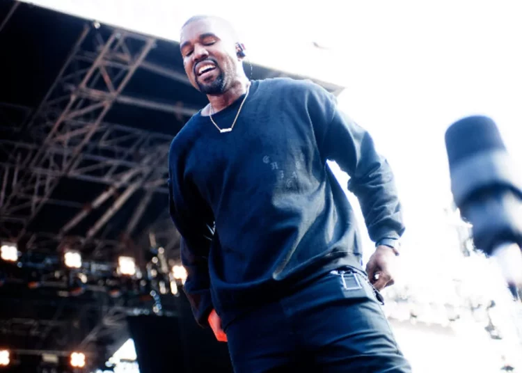 Agencia de talentos corta lazos con Kanye West tras comentarios antisemitas