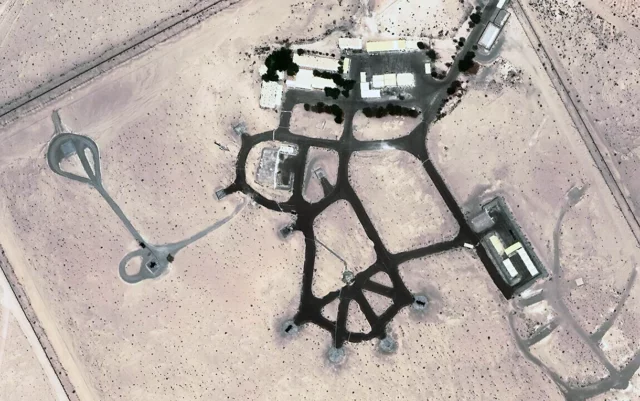 Citando una imagen de satélite, los analistas afirman que los EAU despliegan un sistema de defensa aérea de fabricación israelí