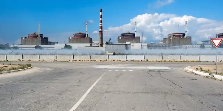 Rusia reclama “oficialmente” la propiedad de la central nuclear ucraniana