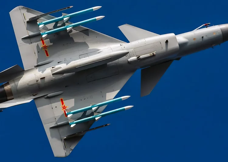 J-10C: la “espina dorsal” de la Fuerza Aérea de China