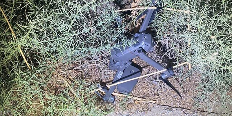 Las FDI derriban un cuadricóptero de Hamás cerca de la frontera con Gaza