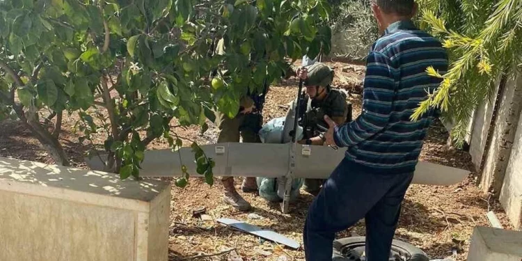 Pequeño dron de las FDI se estrella en Hebrón y es recuperado por las tropas