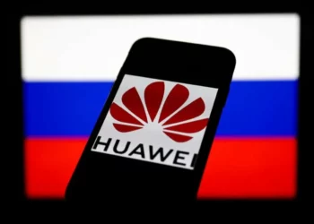 Huawei de China se prepara para salir de Rusia
