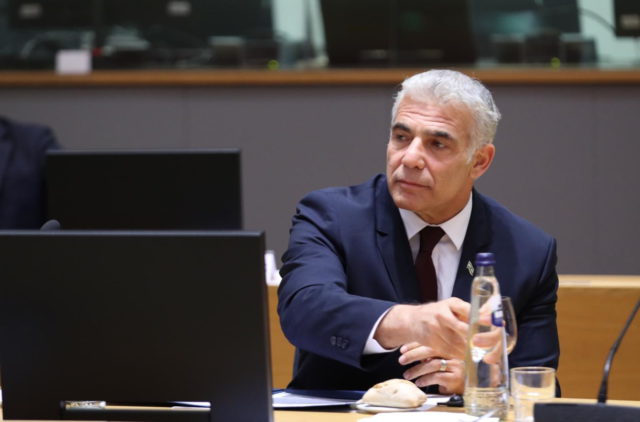 El ministro de Inteligencia encabezará la delegación israelí en la UE en lugar de Lapid