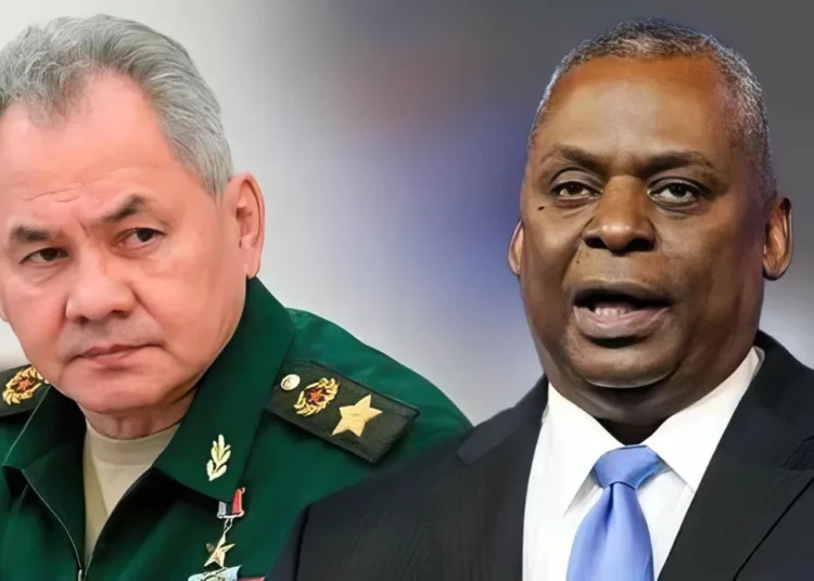 Jefes militares de Estados Unidos y Rusia hablan sobre Ucrania