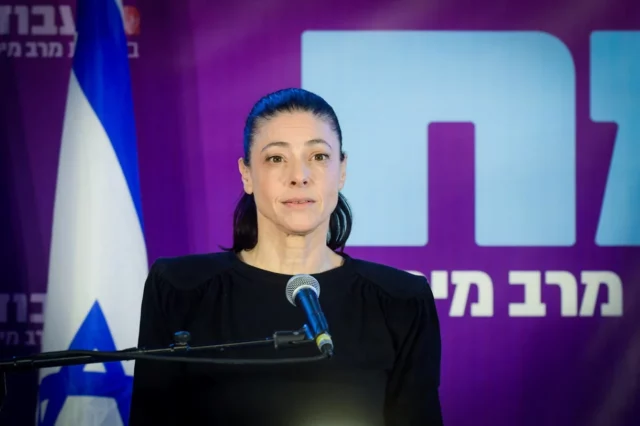 Michaeli promete que el tren ligero de Tel Aviv funcionará en Shabat a partir del próximo año