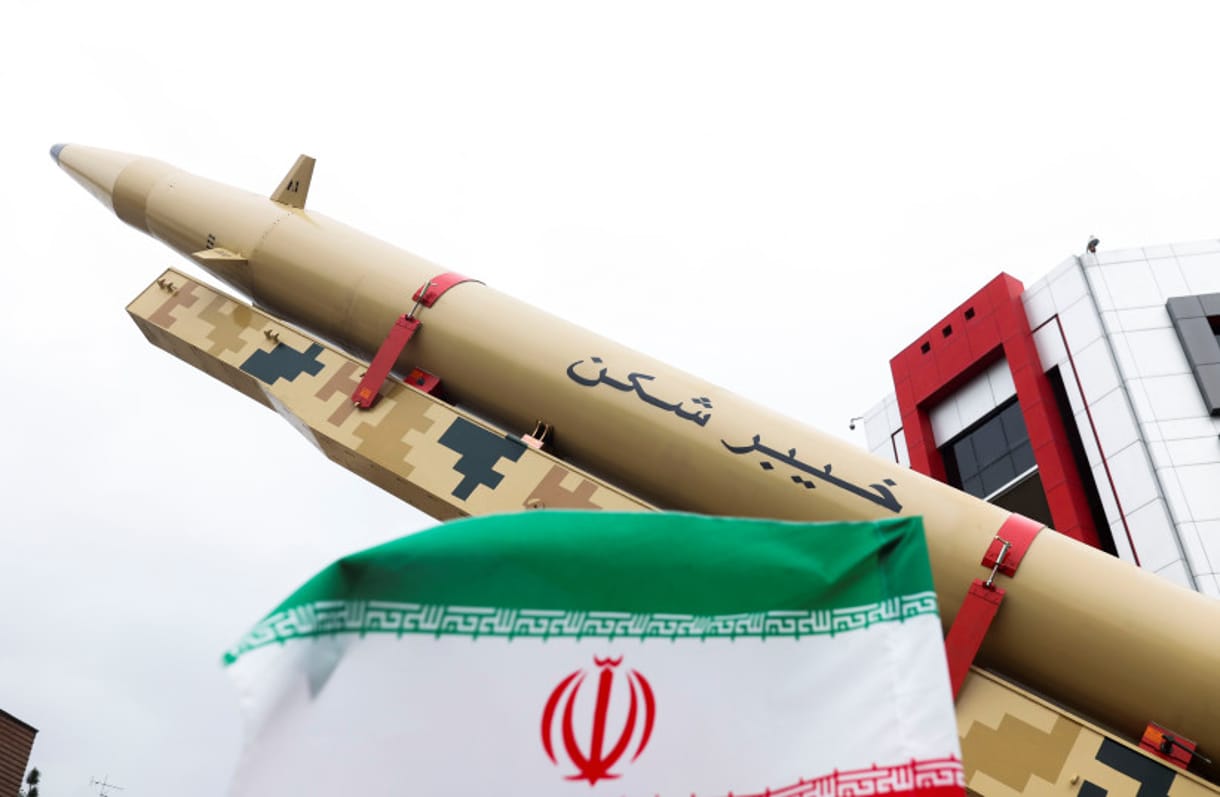 ¿Cuánta influencia tiene la amenaza nuclear de Rusia en Irán?