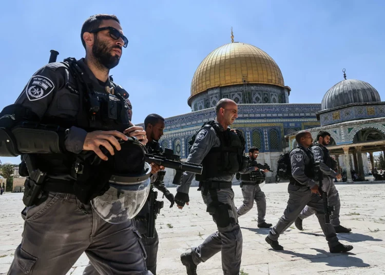 La policía israelí se prepara para proteger Jerusalén ante la amenaza islamista palestina de violencia