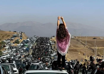 Protestas y enfrentamientos en Irán mientras se conmemora a Mahsa Amini