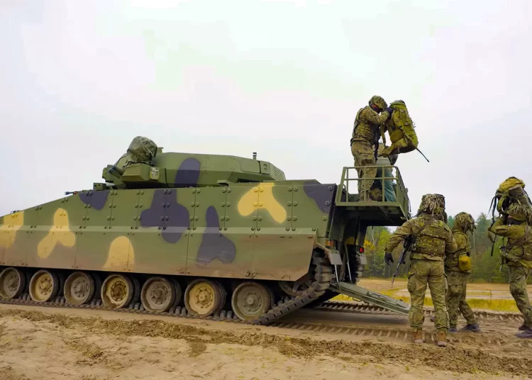 El ejército polaco evalúa el vehículo de combate Redback