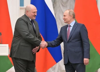 Putin da a Lukashenko otros 1.500 millones de dólares
