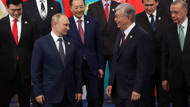 Kazajistán “reduce” su dependencia de Rusia