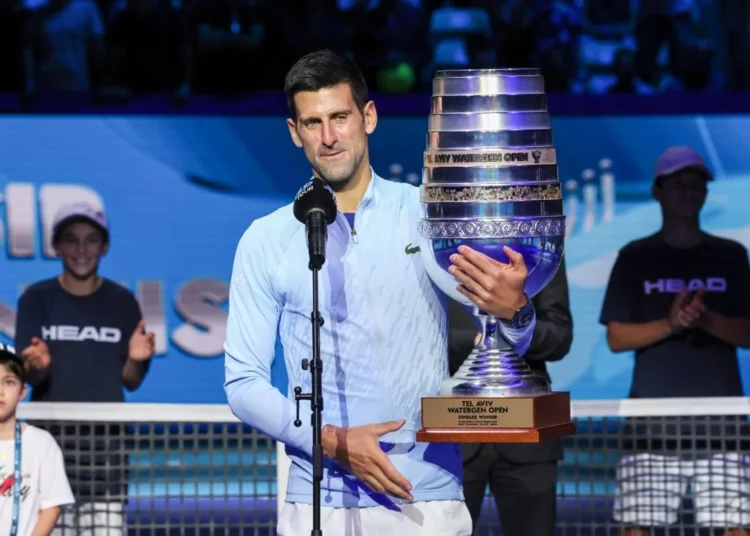 Serbio Novak Djokovic gana el torneo de tenis de Tel Aviv