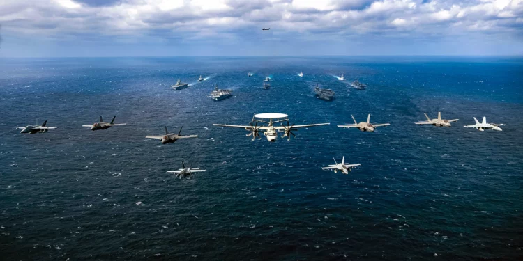 Más de 100 aviones de EE.UU. y Corea del Sur realizan simulacros de combate de 24 horas