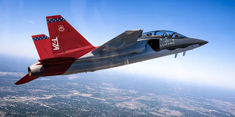 Los 5 datos más importantes sobre el avión de entrenamiento T7 Red Hawk de Boeing